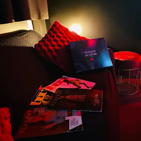 Holiday home Nuits Secretes Ecuires