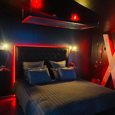 Nuits Secretes * Ecuires